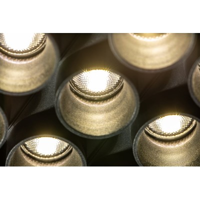 LED svítidlo ARTEMIDA, 20 W, 1920 lm, AC 220–240 V, 50/60 Hz, PF 0,9, Ra≥80, IP20, IK08, 4000 K, 38°, čtverec, bílé