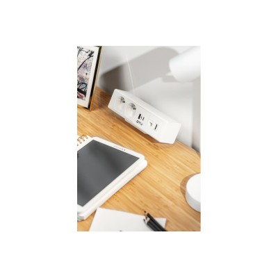 Nábytková zásuvka, 2x francouzská zásuvka, 1xUSB A, 1xUSB C. 1xRJ45,1xHDMI,, kabel 1,5m, bílá