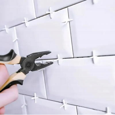 CROWNMAN Plastový kříž na dlaždice 1,5 mm - 100 ks